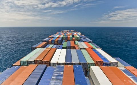 مزيد من المعلومات حول "نظرة عامّة على إعداد الحاويّات containerization على Docker"